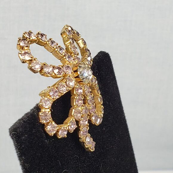 Vintage 4 Leaf Clover Shamrock Gold Tone with/ Light Pink Rhinestone Brooch - Picture 6 of 13